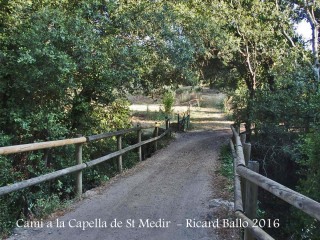 Camí a la Capella de Sant Medir-Sant Martí de Llémena