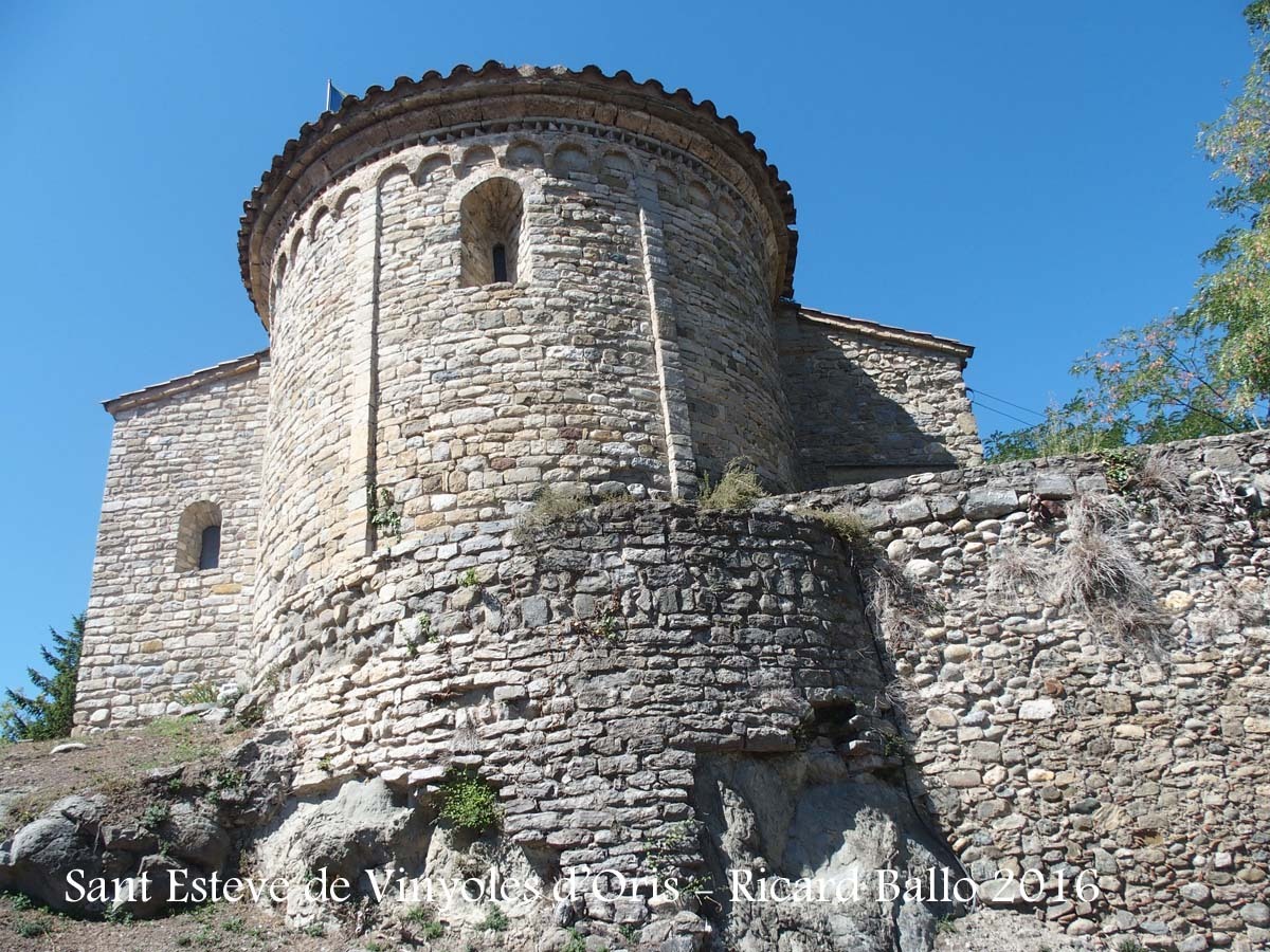 Església de Sant Esteve de Vinyoles d’Orís – Masies de Voltregà