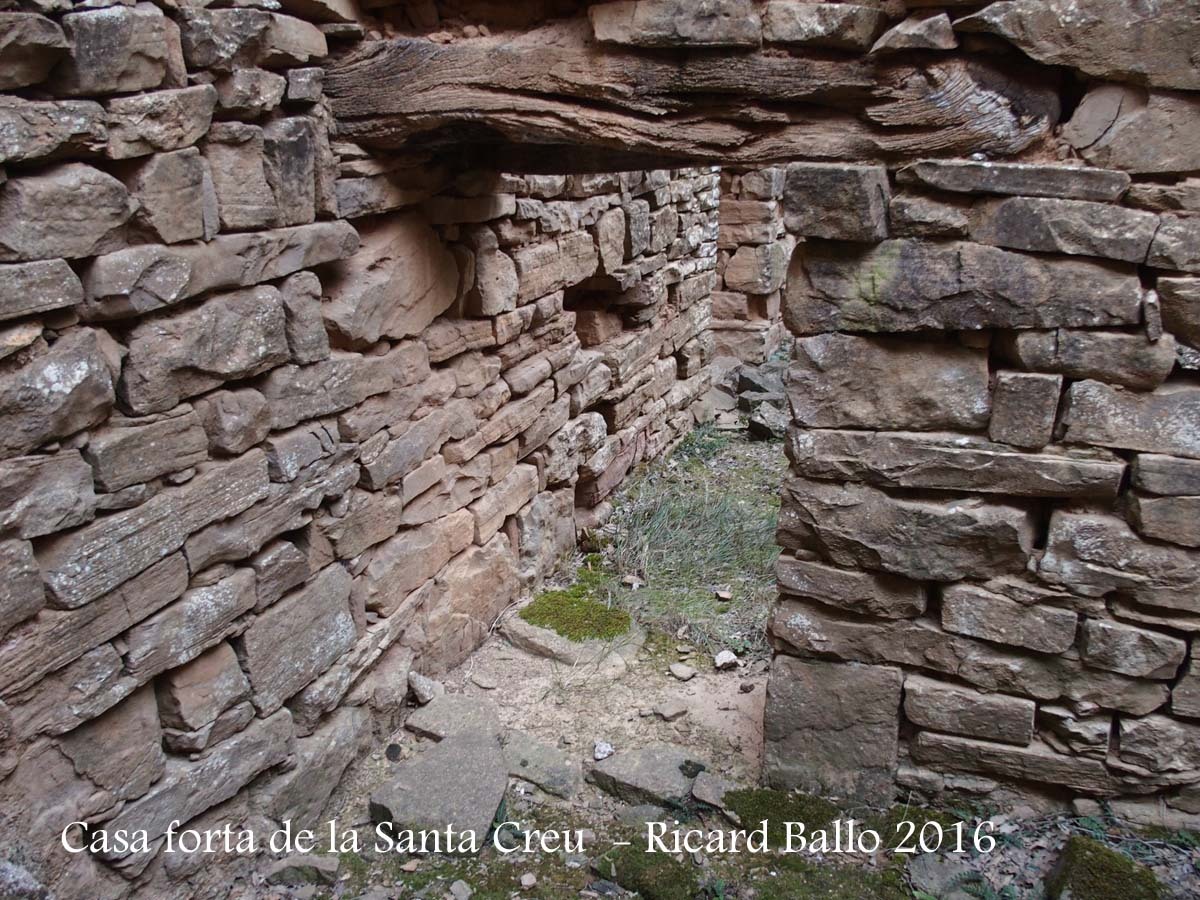 Casa Forta de la Santa Creu – Artesa de Segre - Interior
