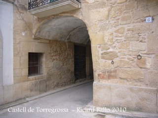 castell-de-torregrossa-100403_537