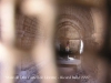 Interior de l\'església de la Mare de Déu del Castell de Llorenç – Camarasa - Fotografia obtinguda a través d\'una petita obertura que hi ha a la porta d\'entrada.