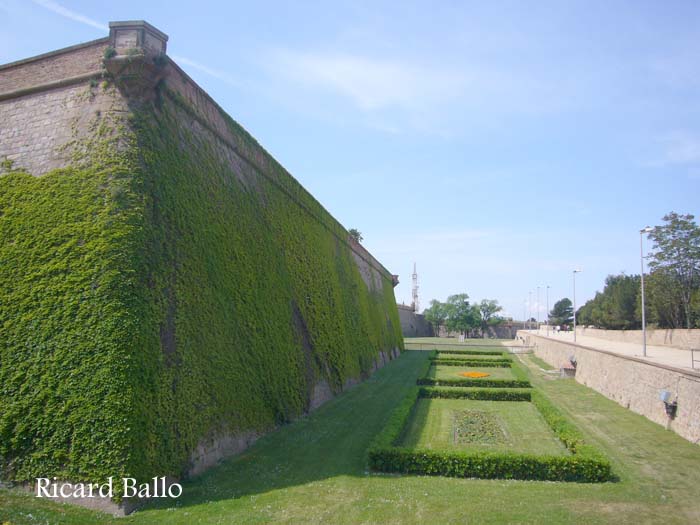 castell-de-montjuic-080506_506