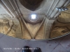 Seu Vella - Lleida - Interior - Curiositat: Per evitar que els visitants es desnuquin guaitant els sostres, s'han disposat una sèrie de miralls de grans dimensions, als peus dels visitants,  que faciliten la contemplació dels sostres, ara mirant abaix