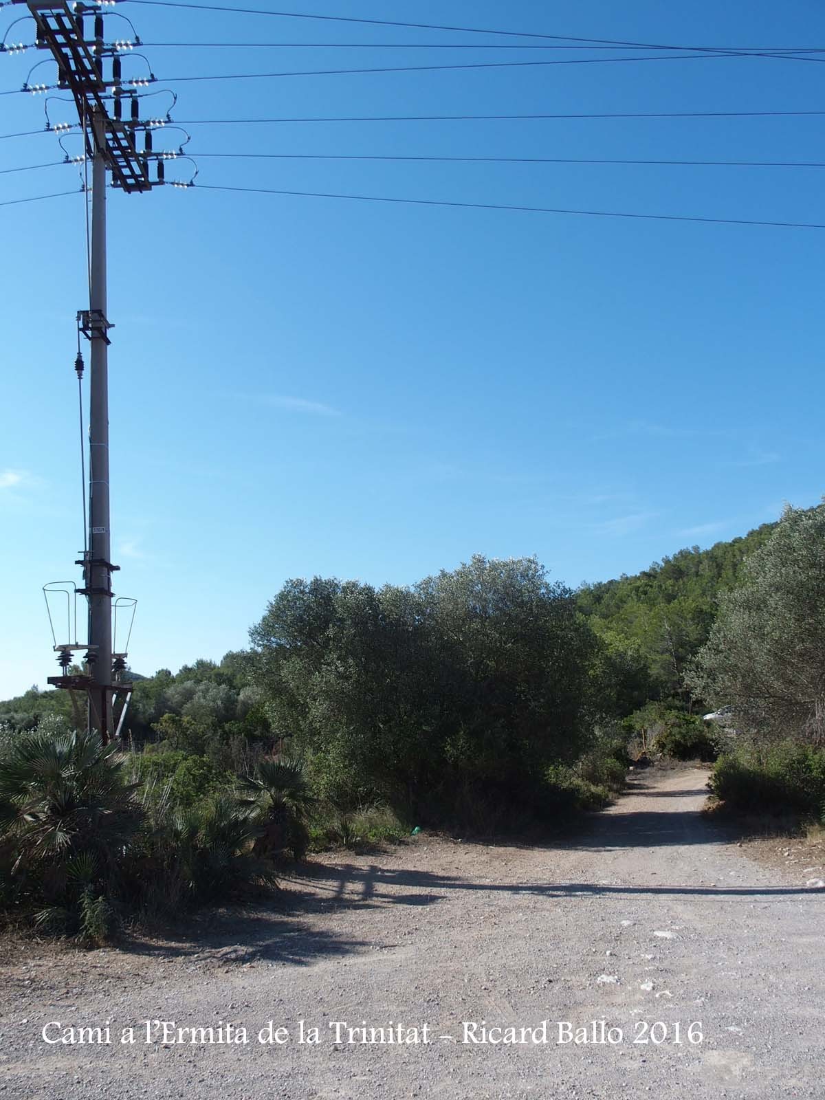 Camí a l'Ermita de la Trinitat