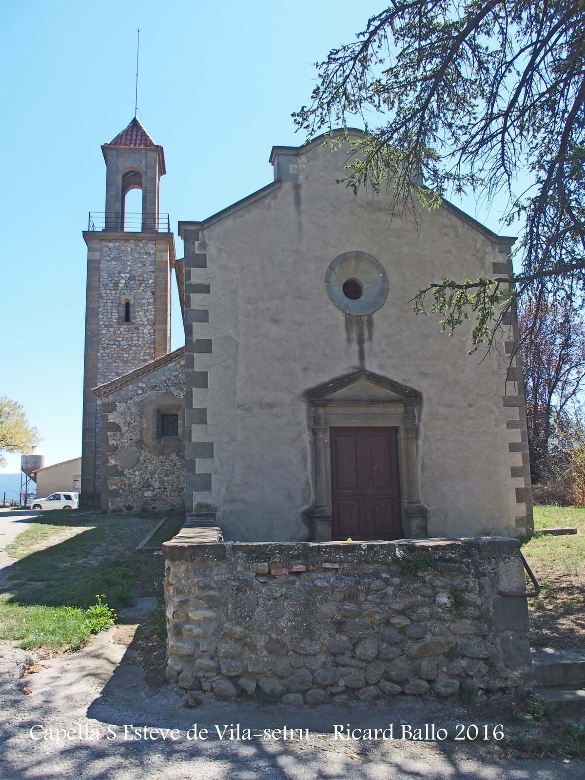 Capella de San Esteve de Vila-setrú – Manlleu