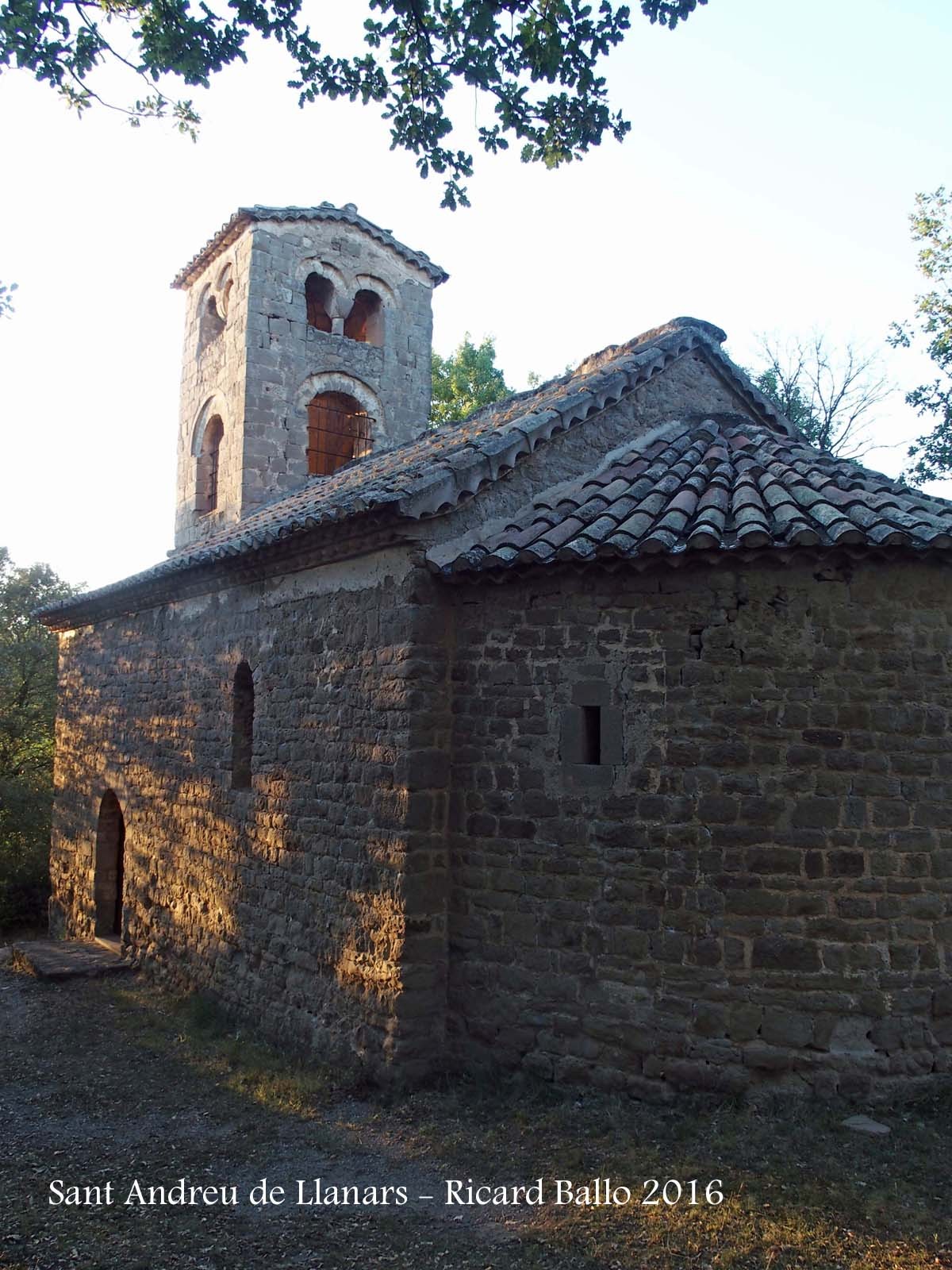 Capella de Sant Andreu de Llanars – Prats de Lluçanès