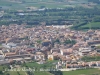 Castell de Montgrí – Torroella de Montgrí des del cim - Destaca la imponent mola de l'església parroquial de Sant Genís