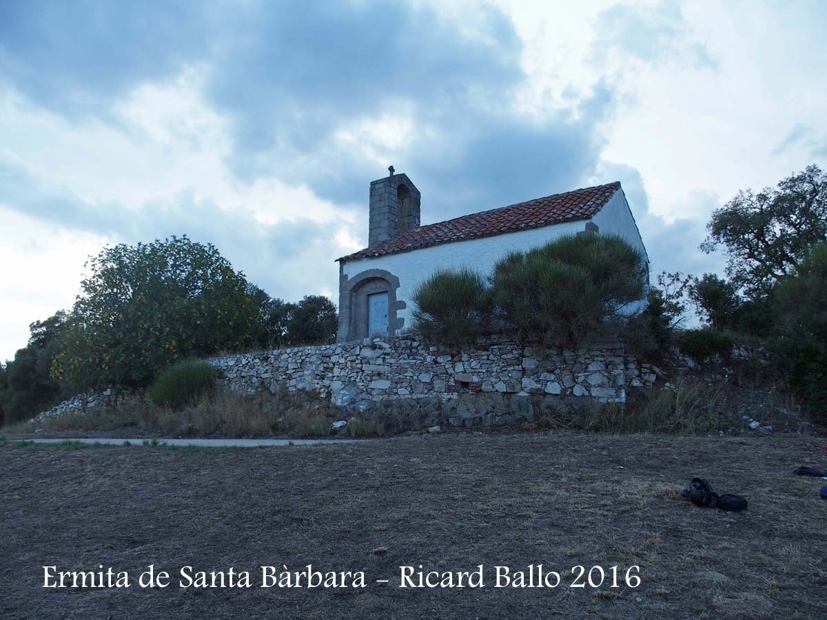 Ermita de Santa Bàrbara – Sant Feliu de Buixalleu