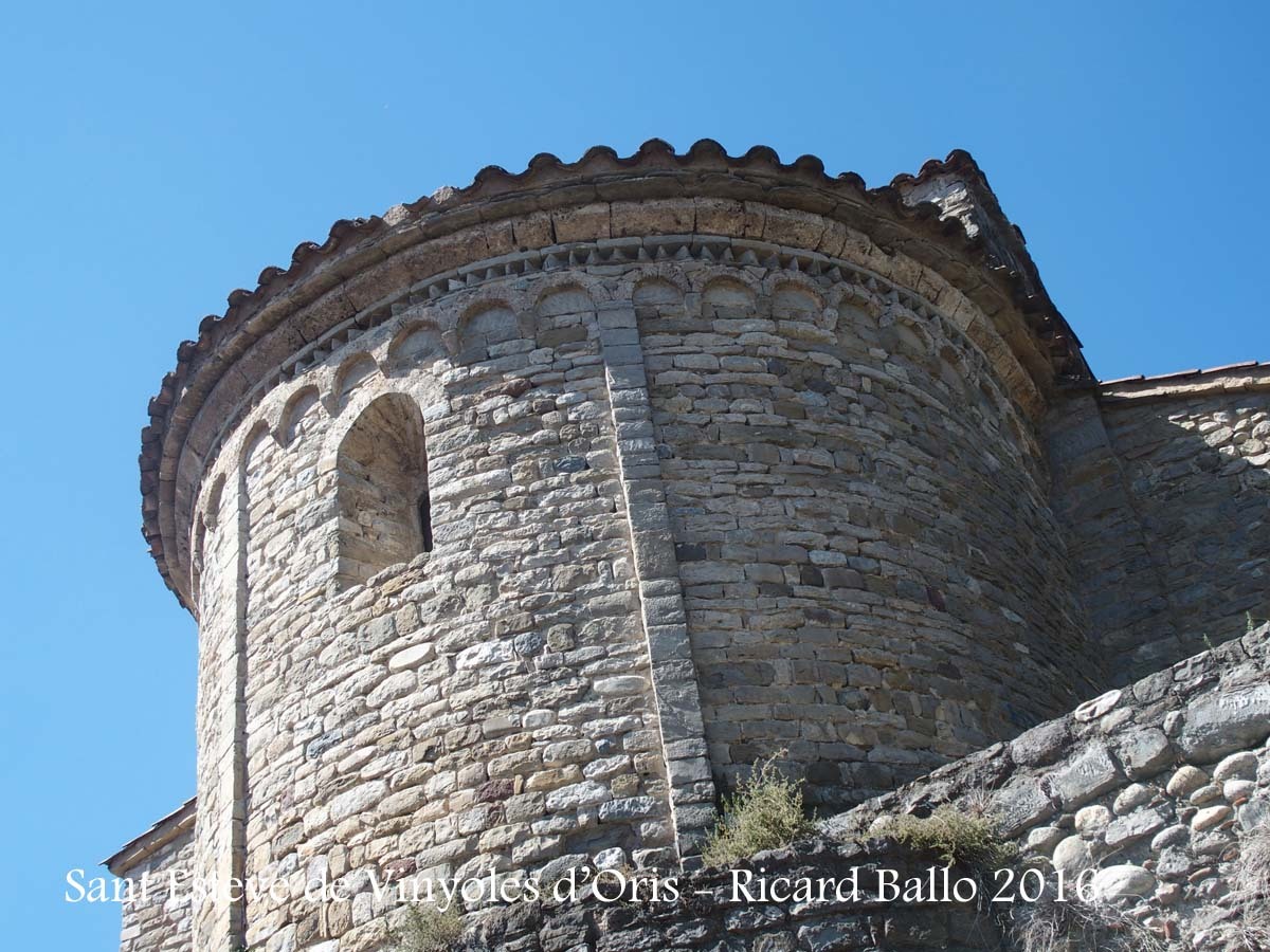 Església de Sant Esteve de Vinyoles d’Orís – Masies de Voltregà