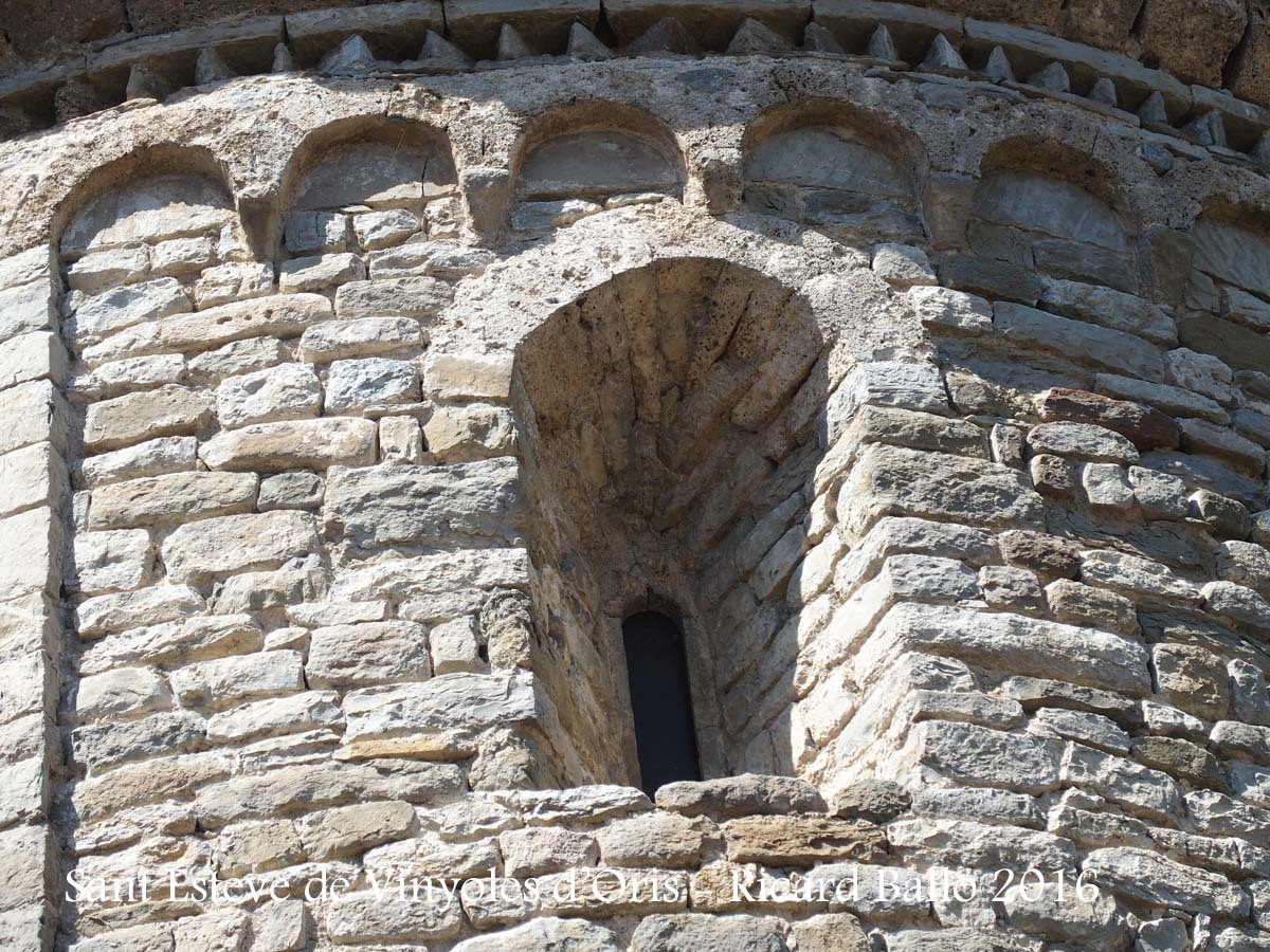 Església de Sant Esteve de Vinyoles d’Orís – Masies de Voltregà