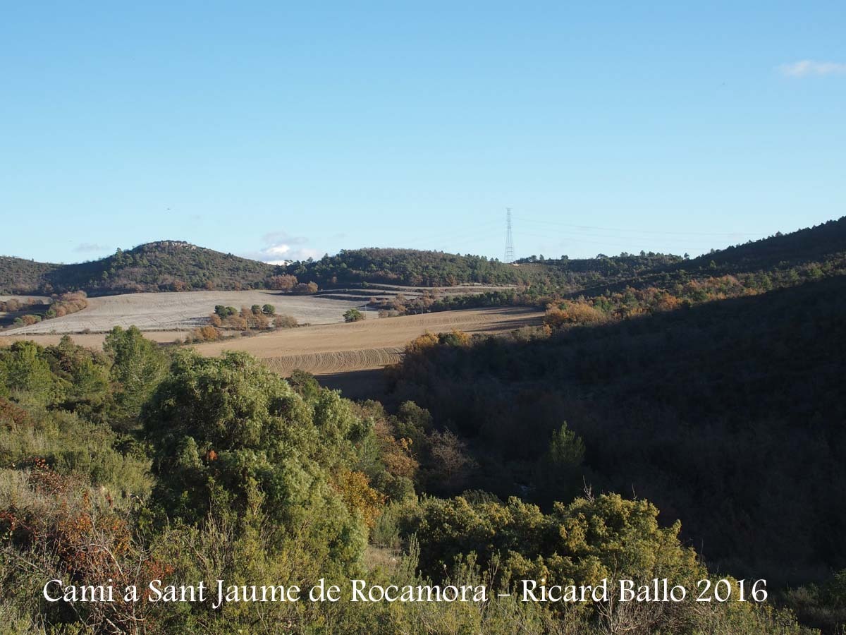 Camí a l'Església de Sant Jaume de Rocamora – Pontils