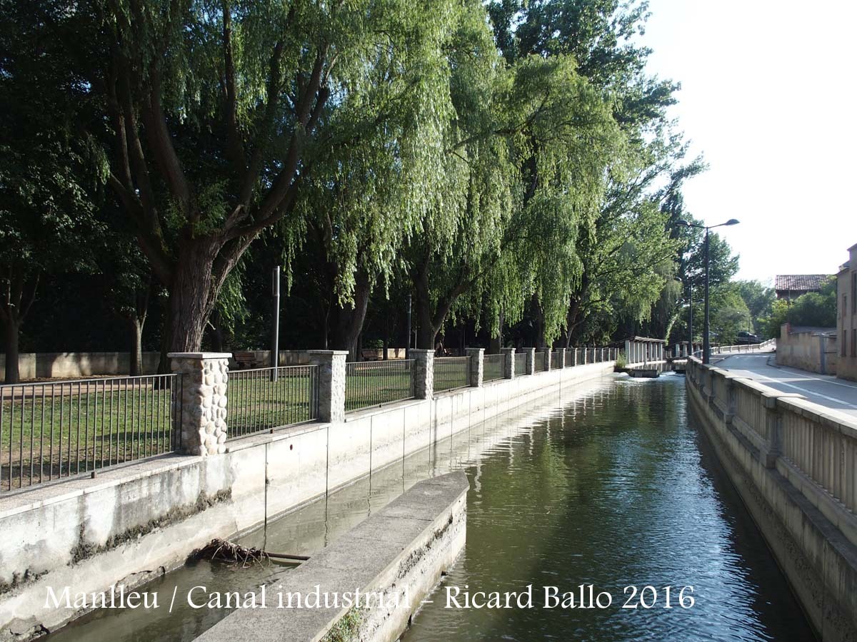 Manlleu - Canal industrial