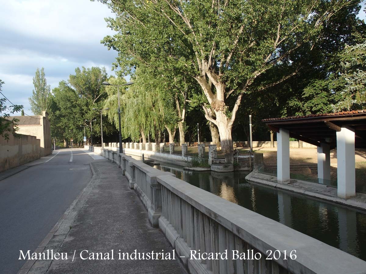 Manlleu - Canal industrial