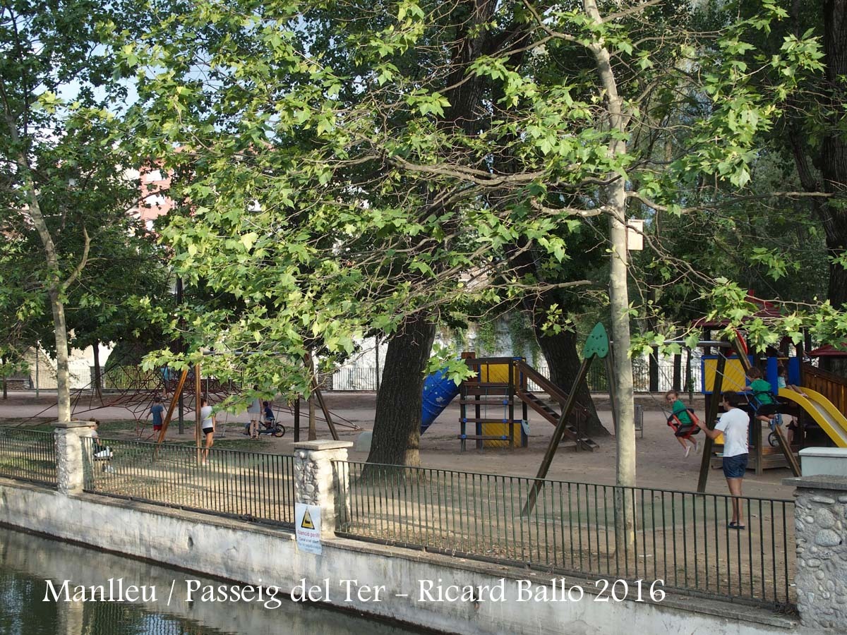 Manlleu - Passeig del Ter