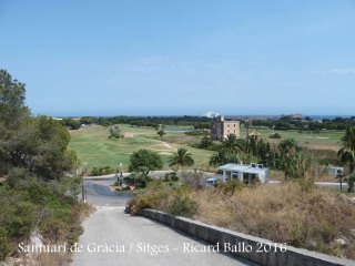 Vistes des de la pujada que porta al Santuari de Gràcia – Sitges