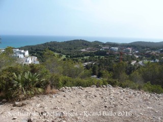 Vistes des del camí que puja al Santuari de Gràcia – Sitges