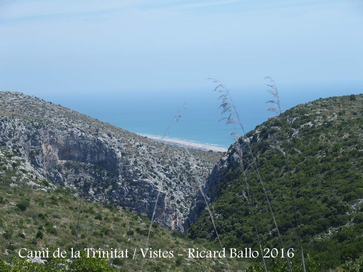 Vistes des del camí de la Trinitat