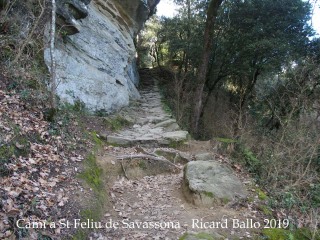 Camí a  Sant Feliu de Savassona