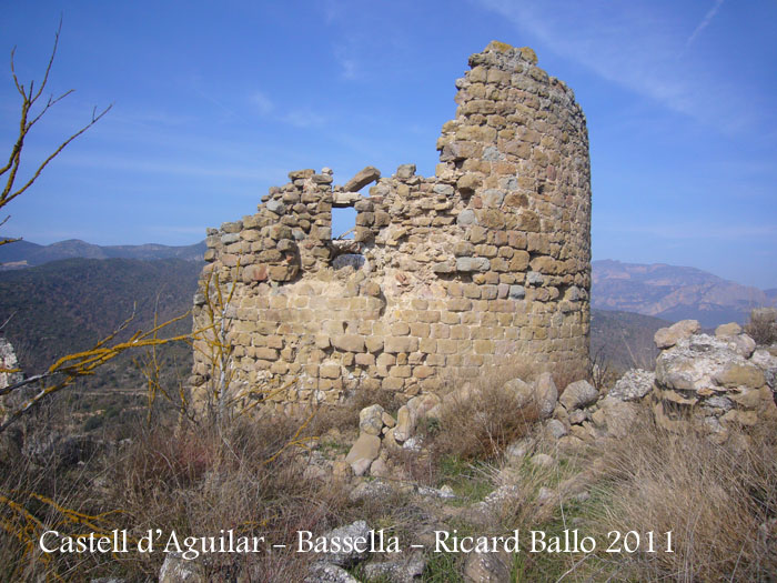 castell-daguilar-bassella-110211_517