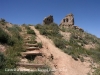 Castell d'Almenar - Pugem els escassos metres que ens separen de les restes.