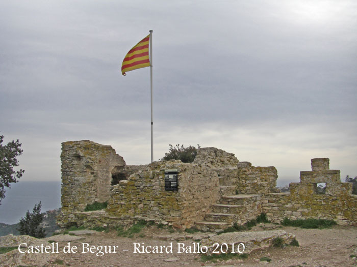 castell-de-begur-100225_702bisblog