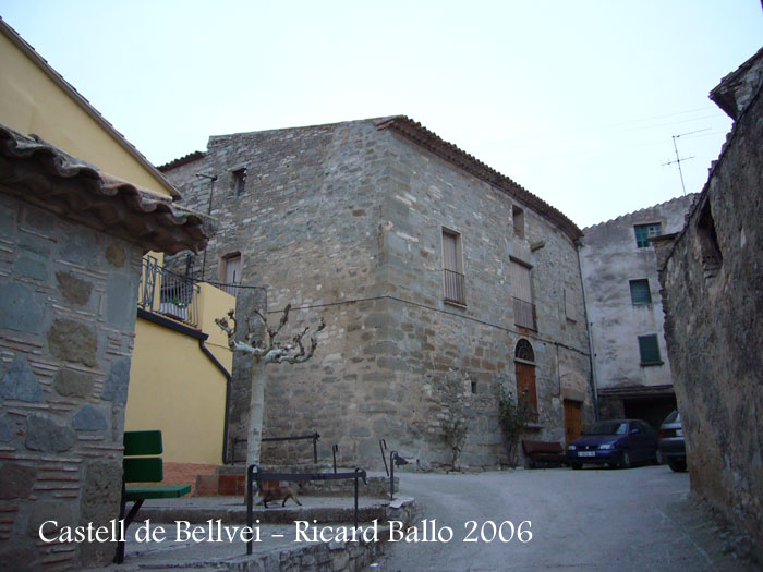 castell-de-bellvei-061202_513