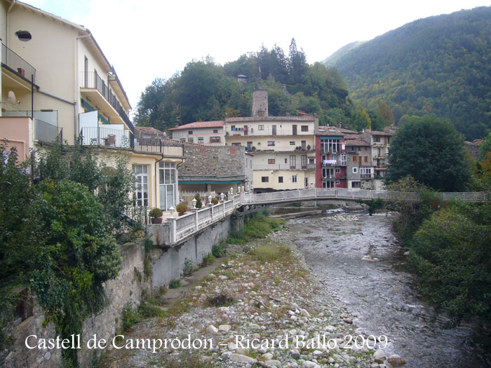 castell-de-camprodon-091010_501