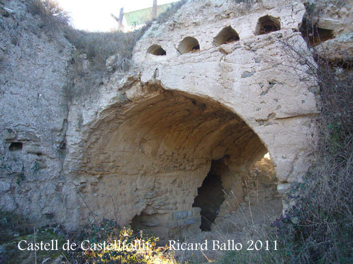 castell-de-castellfollit-de-riubregos-110115-_513