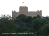 El Castell de Farners, vits des del lloc on hem aparcat el cotxe, al davant del Santuari de la Mare de Déu de Farners.