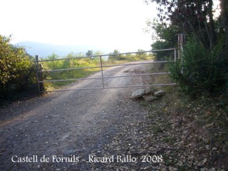 Camí al Castell de Fornils