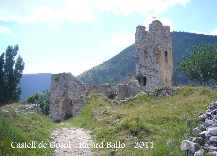 castell-de-gosol-110705_510bis