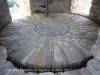 Castell de l'Ametlla de Segarra - Montoliu de Segarra - Interior de la torre: terra de la zona intermitja.