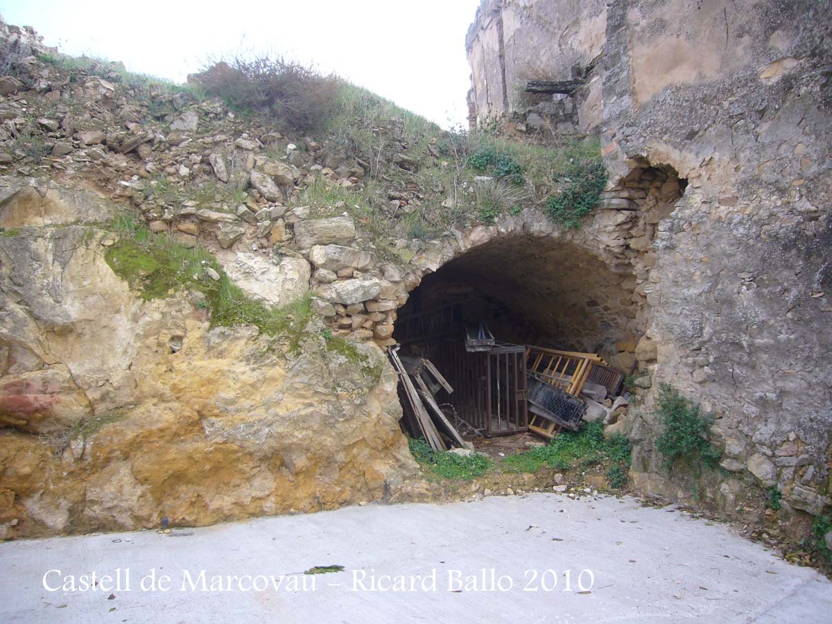 Castell de Marcovau – La Foradada