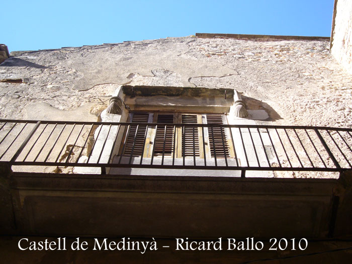 castell-de-medinya-100130_502