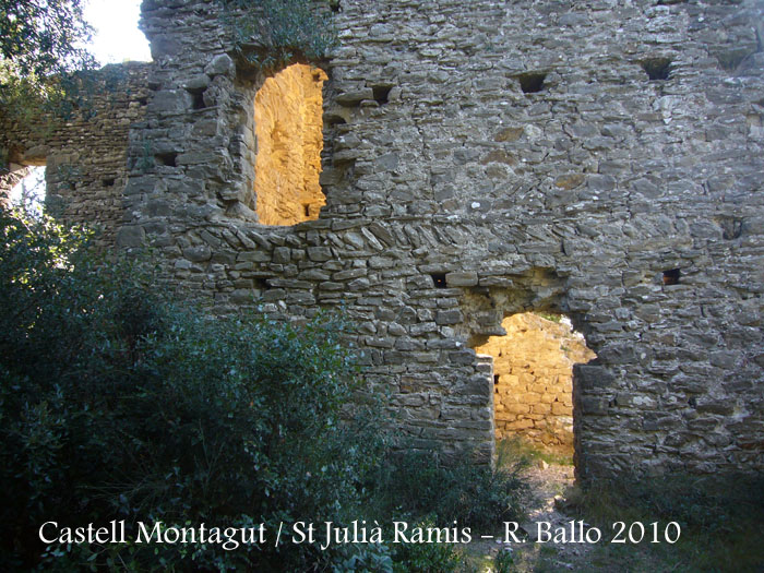 castell-de-montagut-100130_525