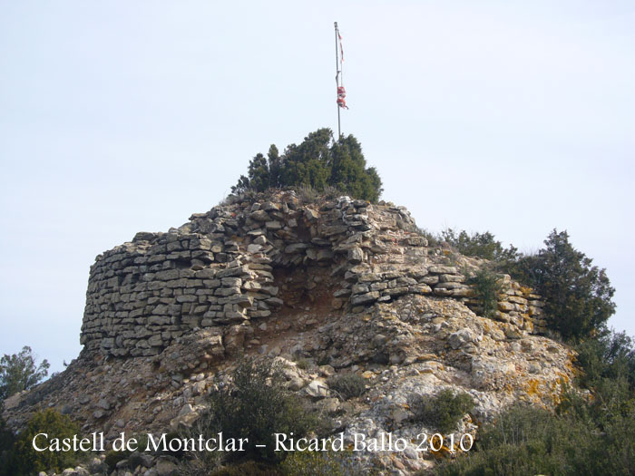 castell-de-montclar-100401_523