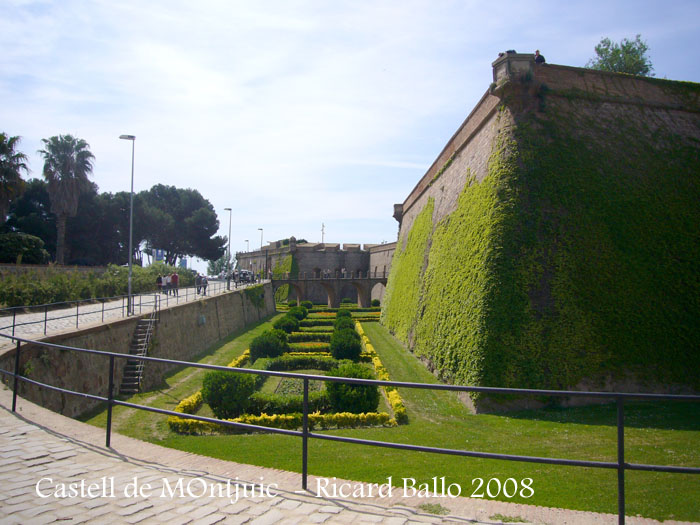 castell-de-montjuic-080506_503