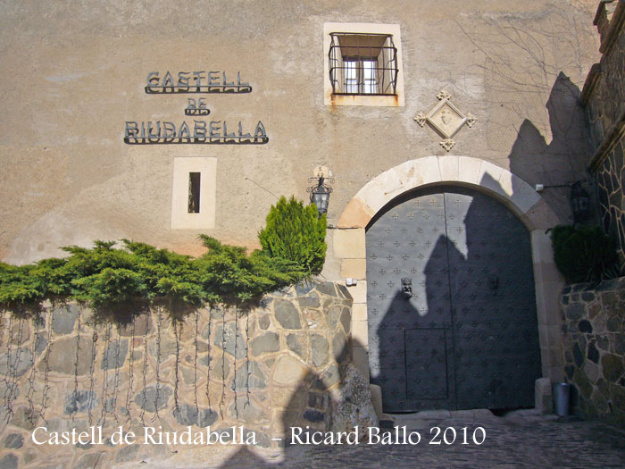 castell-de-riudabella-100401_508bis