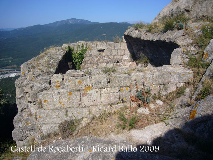 castell-de-rocaberti-090805_534