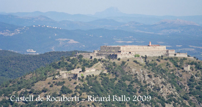 castell-de-rocaberti-090805_704bis