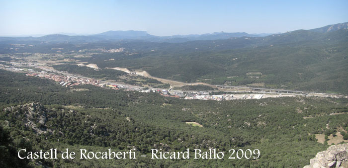 castell-de-rocaberti-090805_707-708