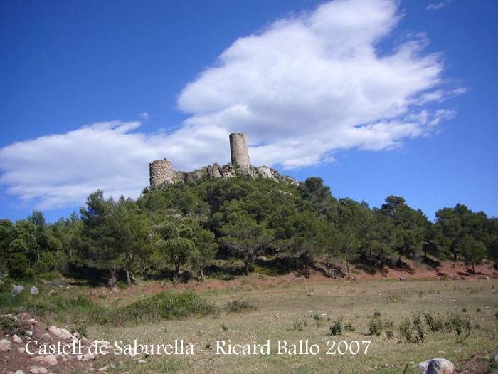 castell-de-saburella-070602_510