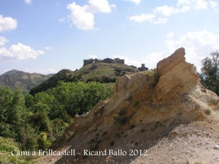 Castell d'Erillcastell - L'edificació ha estat visible a la darrera part del recorregut.