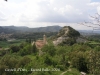 Castell d'Orís - A la fotografia apareix l'església de Sant Genís.