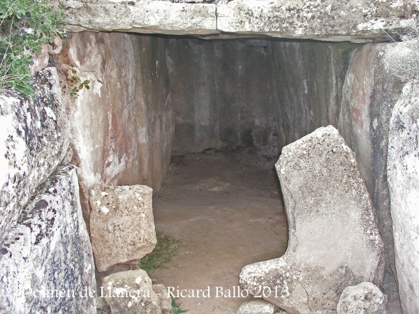 Dolmen de Llanera
