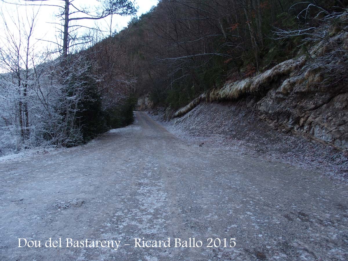 Camí a la Dou del Bastareny