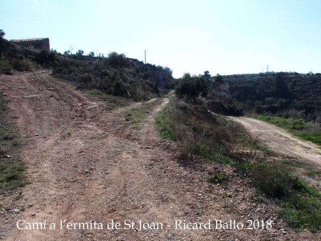 Camí d'accés a l'Ermita de Sant Joan – Juncosa