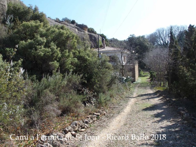 Camí d'accés a l'Ermita de Sant Joan – Juncosa