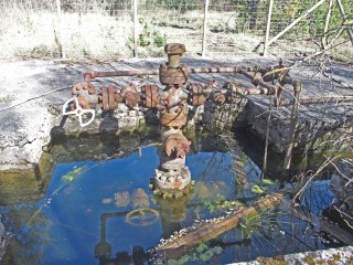 Ermita de Sant Joan – Riudaura - Paratge conegut popularment amb el nom de "el petroli"