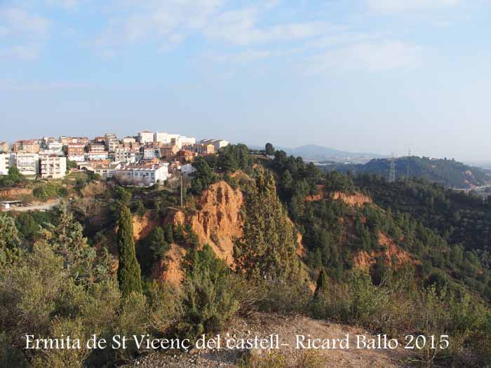 Vistes de l'entorn, des de l'Ermita de Sant Vicenç del Castell – Castellbisbal